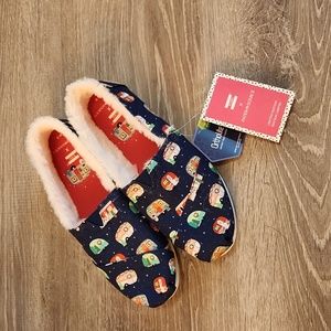 Tom's and Paper Source collab Holiday Camper size 8